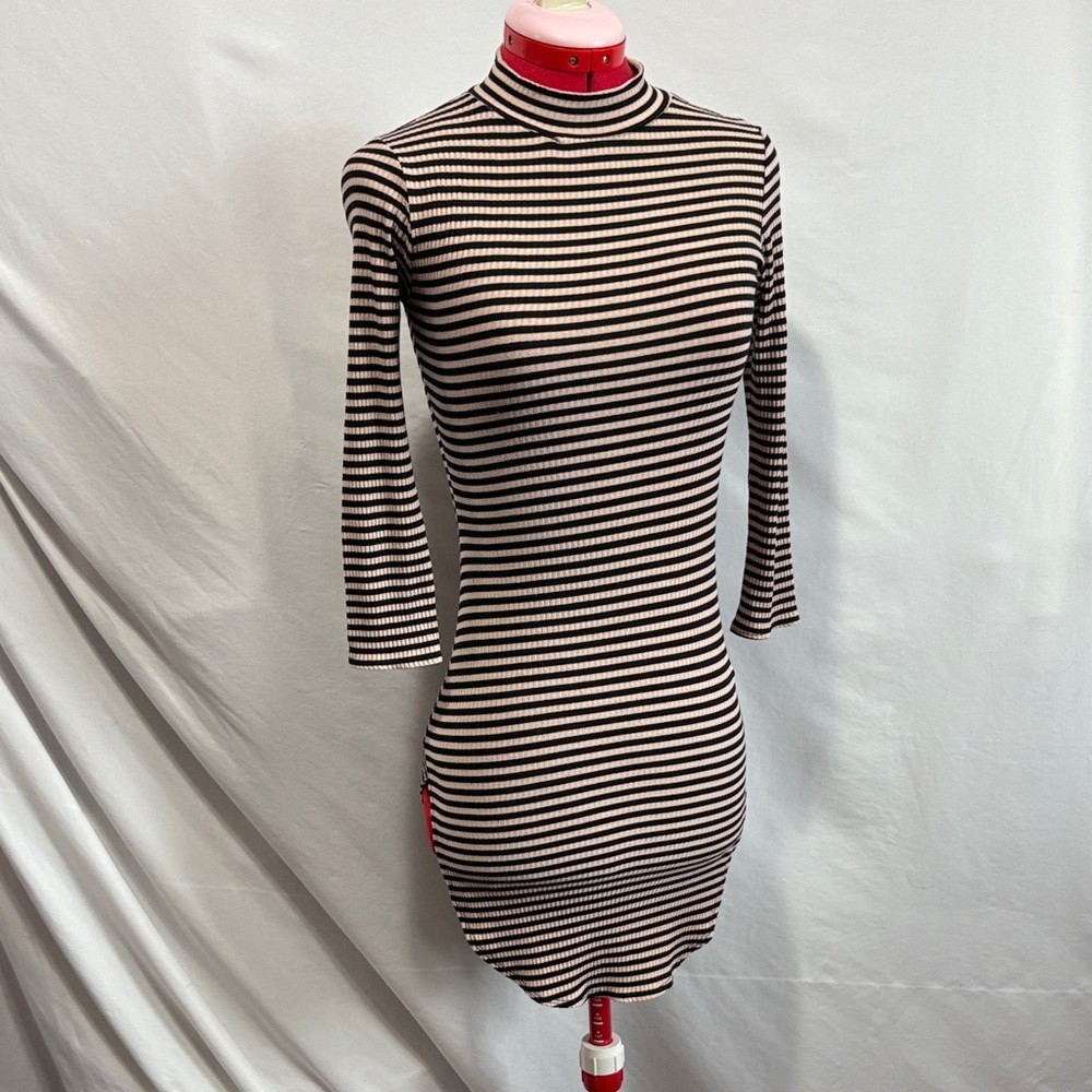 Chic Striped Long Sleeve Dress MM414